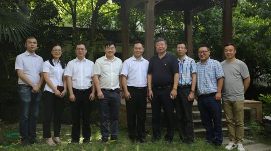 创建智慧安防产业基地德清县领导莅临协会交流指导